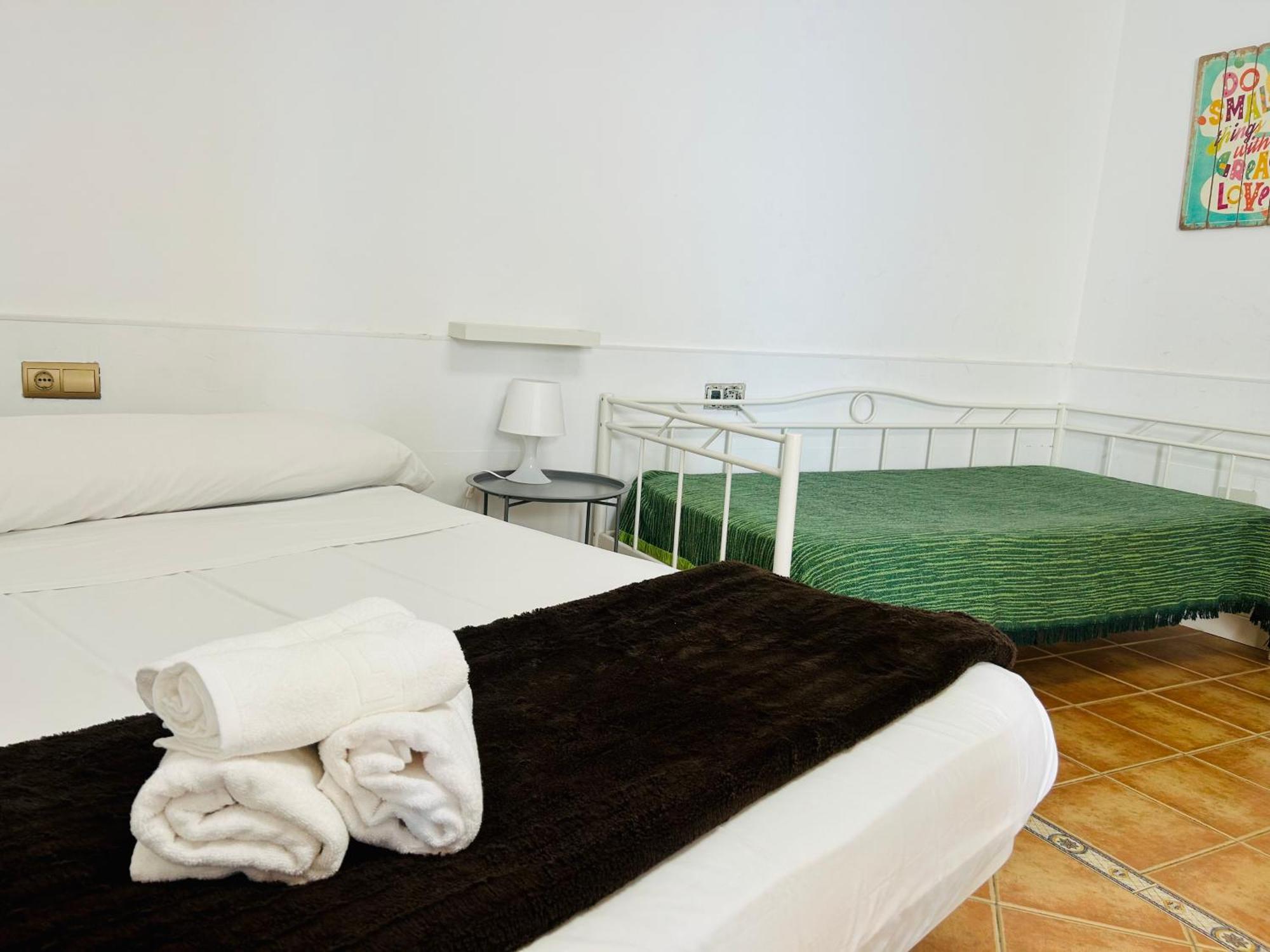 Altamalaga Apts Appartement Buitenkant foto